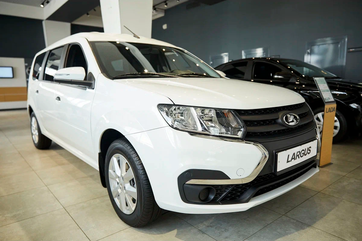 Lada Largus в Ставрополь - фото №3